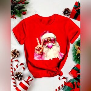❤️🎄🆕 Santa Claus Blowing Bubbles Graphic T-shirt, Short Sleeve Crew Neck.